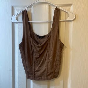 🆕Runs small! Size large women’s crop top
